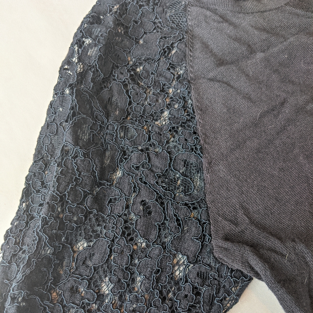 41Hawthorn Ashleigh Lace Sleeve Pullover StitchFix - Picture 5 of 6